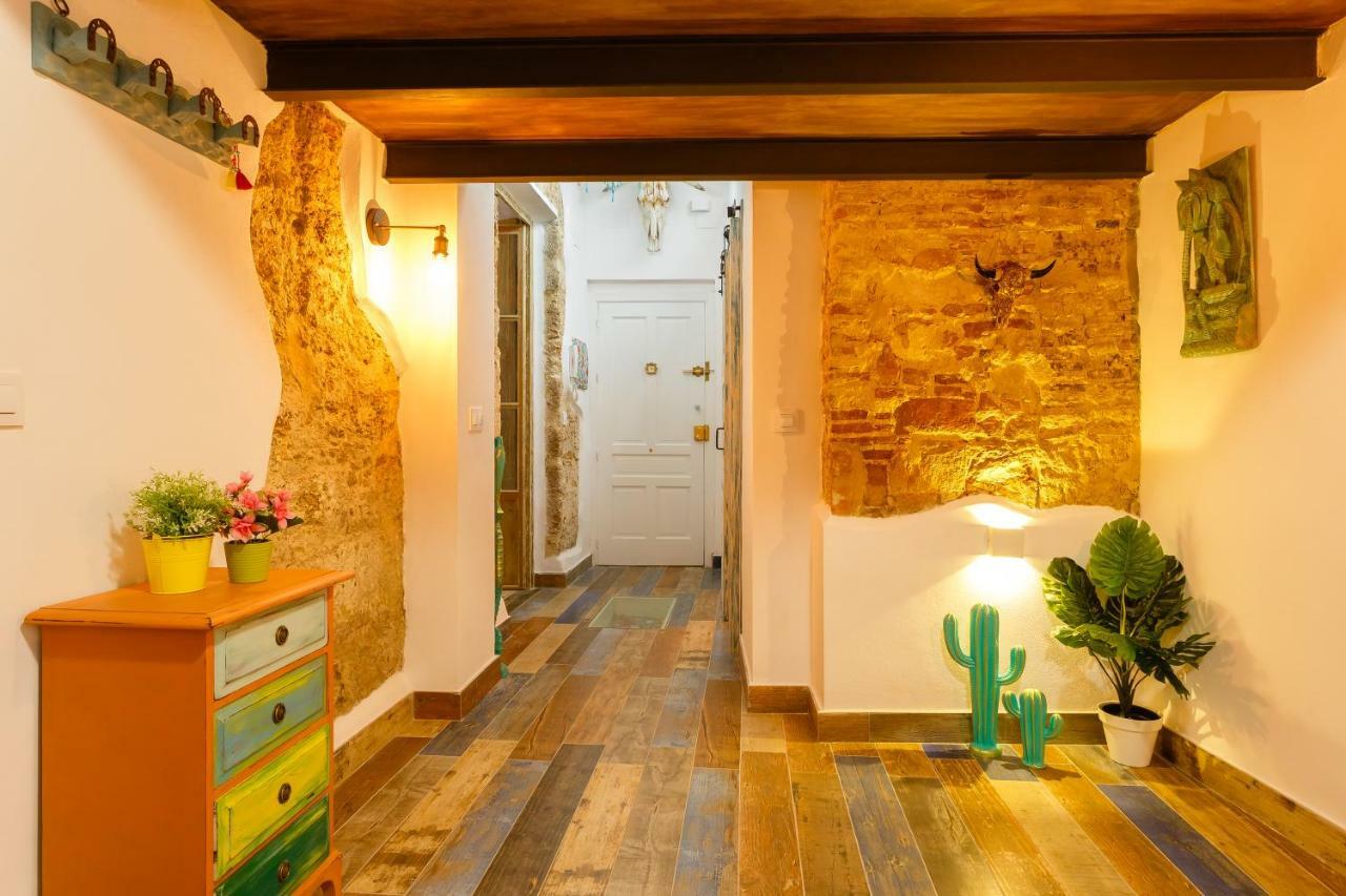 Noah House City Center - Historic Center カディス エクステリア 写真